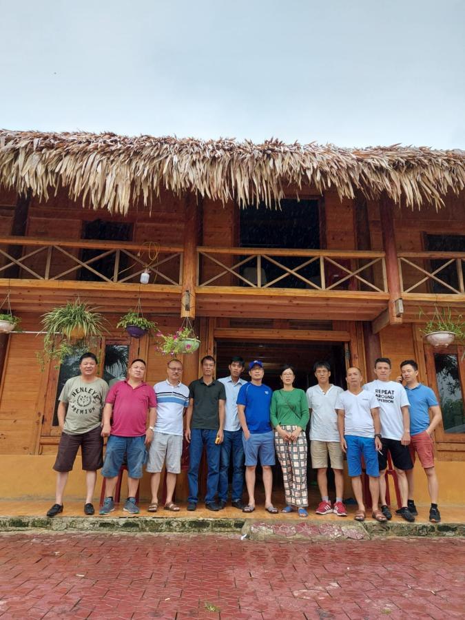 Flower Hmong Homestay Бакха Экстерьер фото